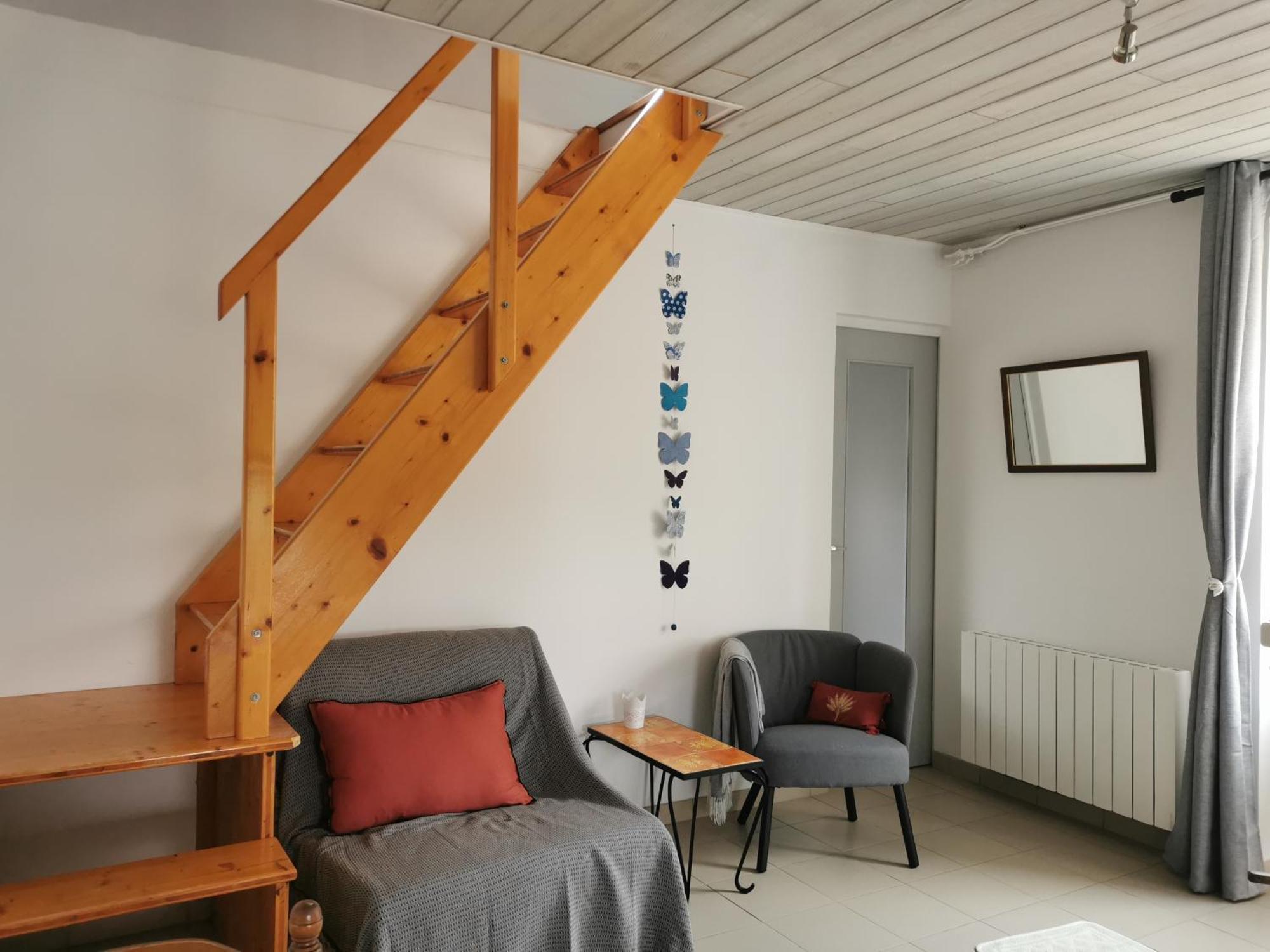 Chez Norbert Villa Quarre-les-Tombes ภายนอก รูปภาพ